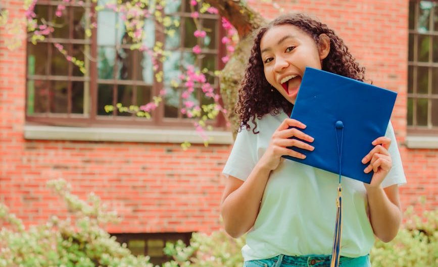 Купить диплом в Нее