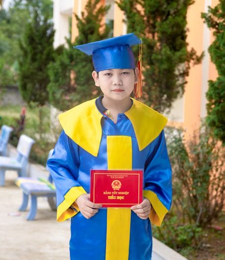 Купить диплом бакалавра в Гайе